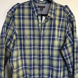 Banana Republic Men’s Blue/Green Plaid Long Sleeve Shirt